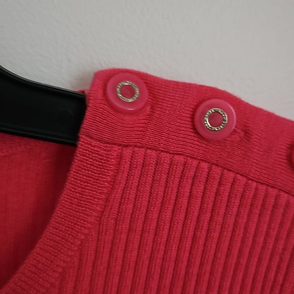 Tory Burch 100% wool rib knit magenta sweater - Picture 4 of 8